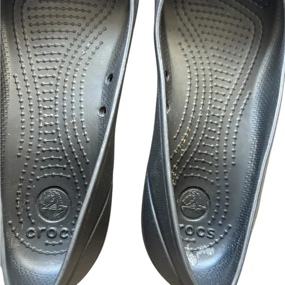 CROCS Black Flats Comfortable Slip-On Loafers - Picture 2 of 6